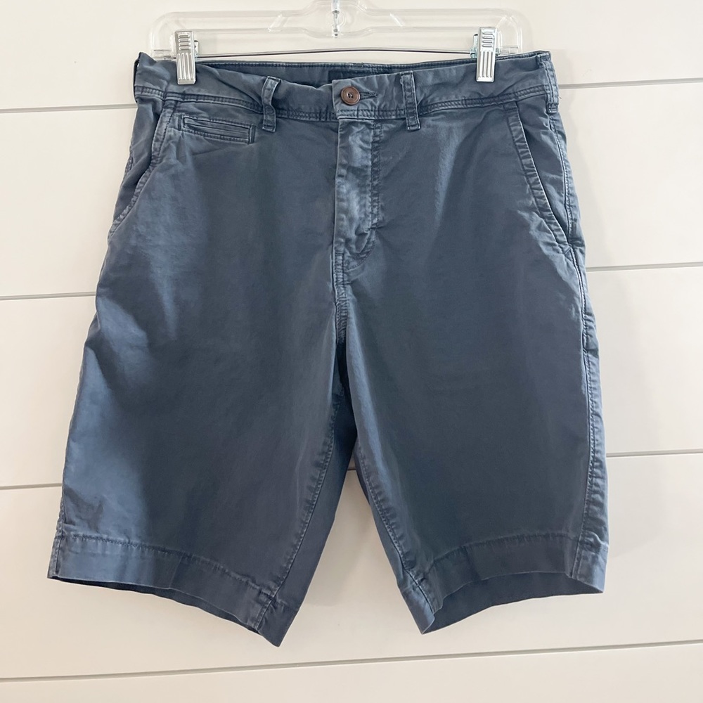 Mens American Eagle Flex Lived-In Khaki Shorts - Size 30